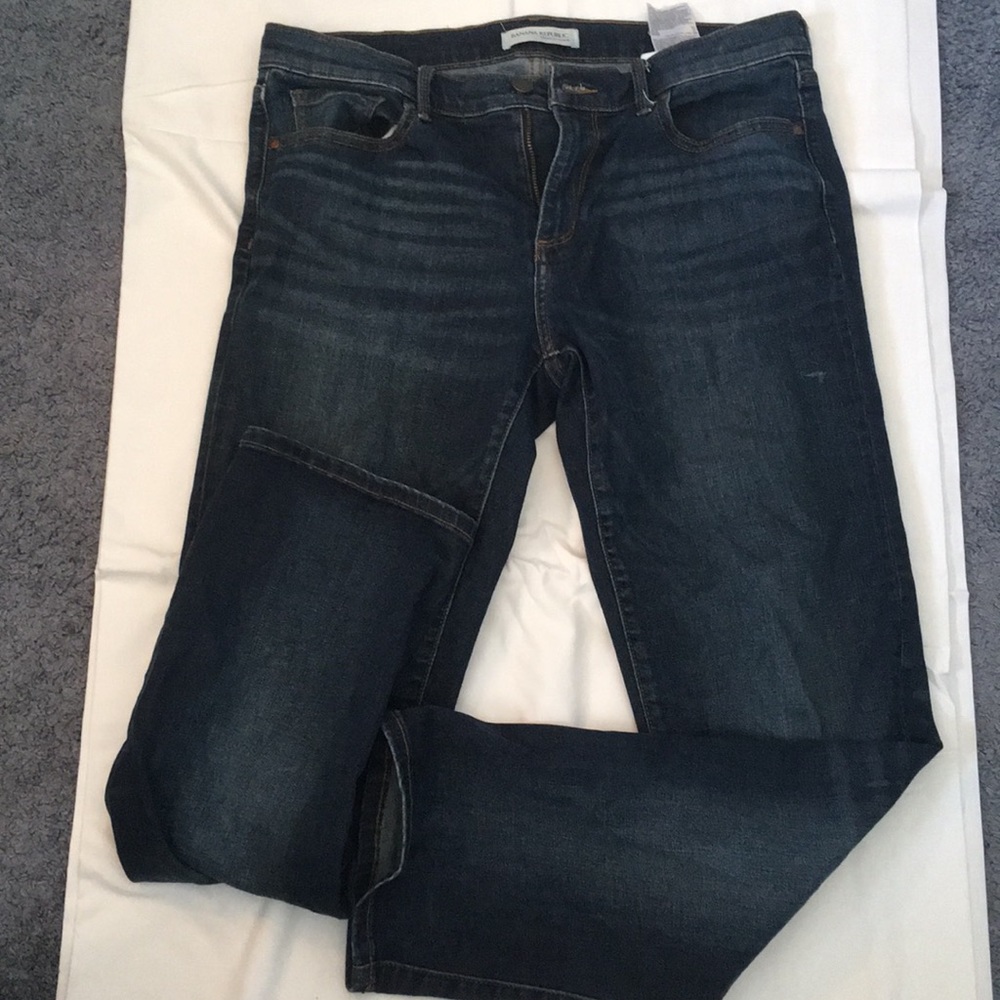 Banana Republic Straight Fit Flex Fit